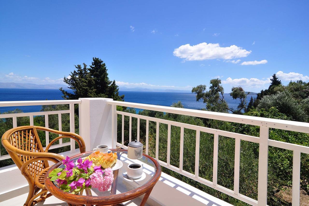 Veroniki Penthouse Deluxe Apartment Agios Ioannis Peristerion Exterior foto