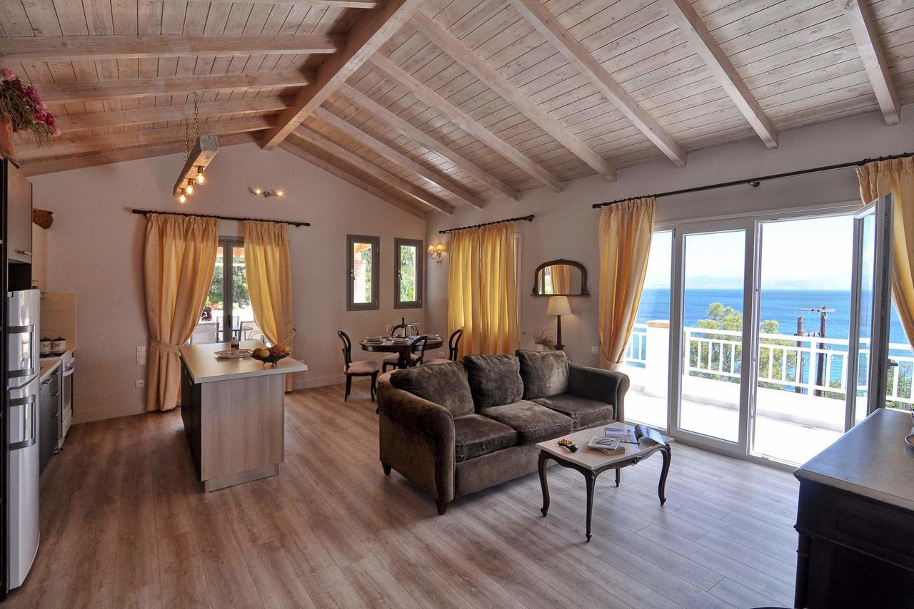 Veroniki Penthouse Deluxe Apartment Agios Ioannis Peristerion Exterior foto